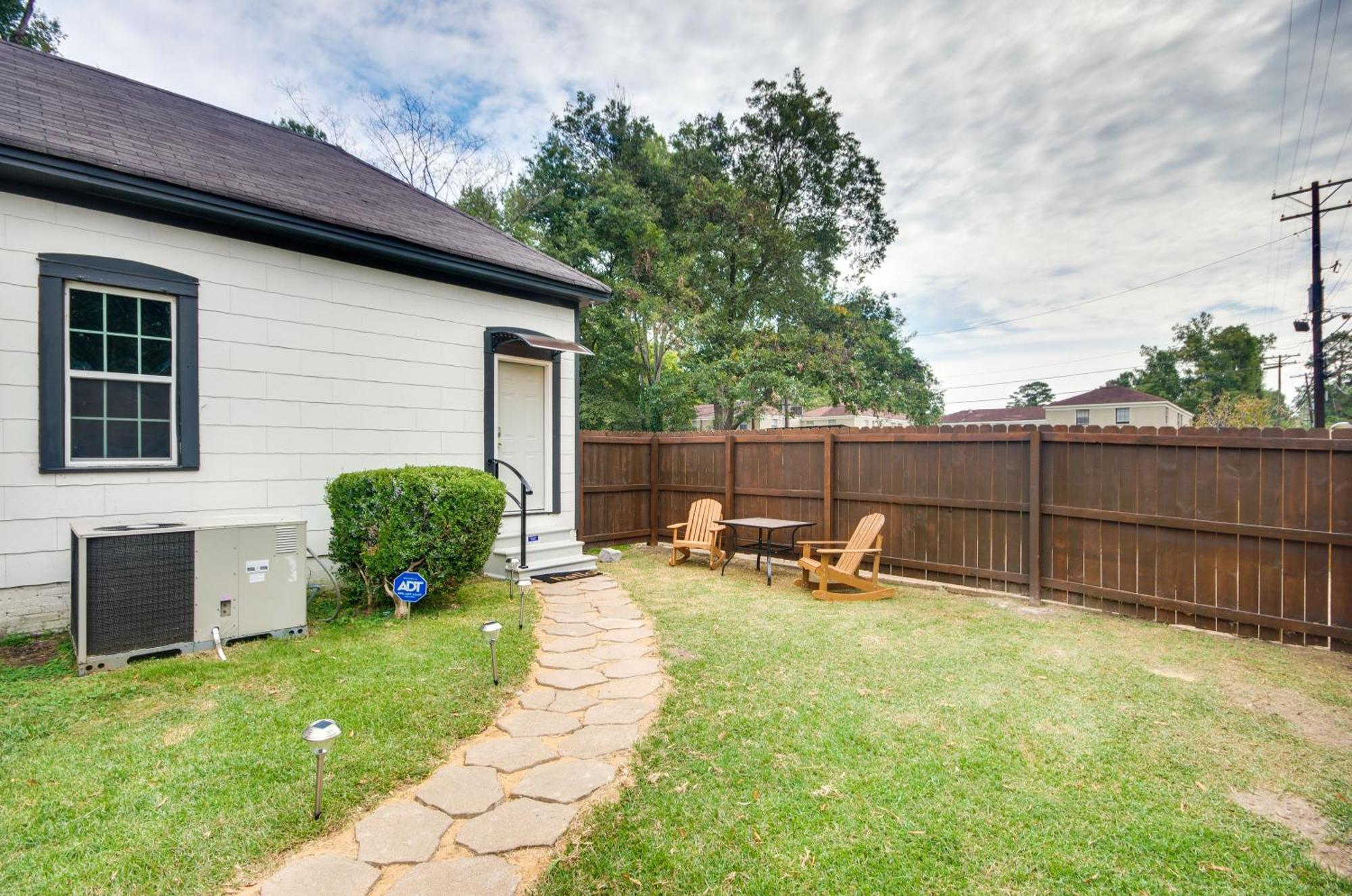 Modern Greenwood Studio Less Than 1 Mi To Downtown! Extérieur photo